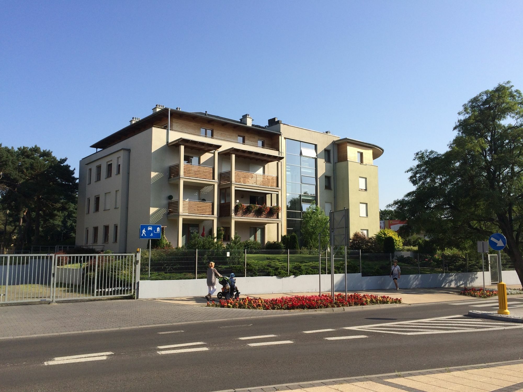 Apartament Pod Sosnami Устка Екстер'єр фото