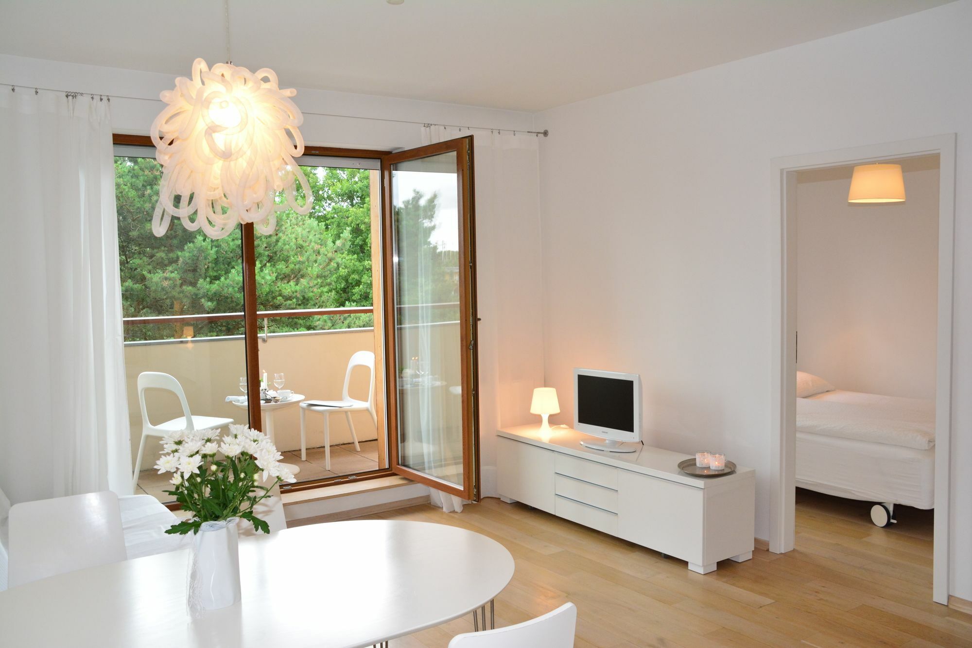 Apartament Pod Sosnami Устка Екстер'єр фото