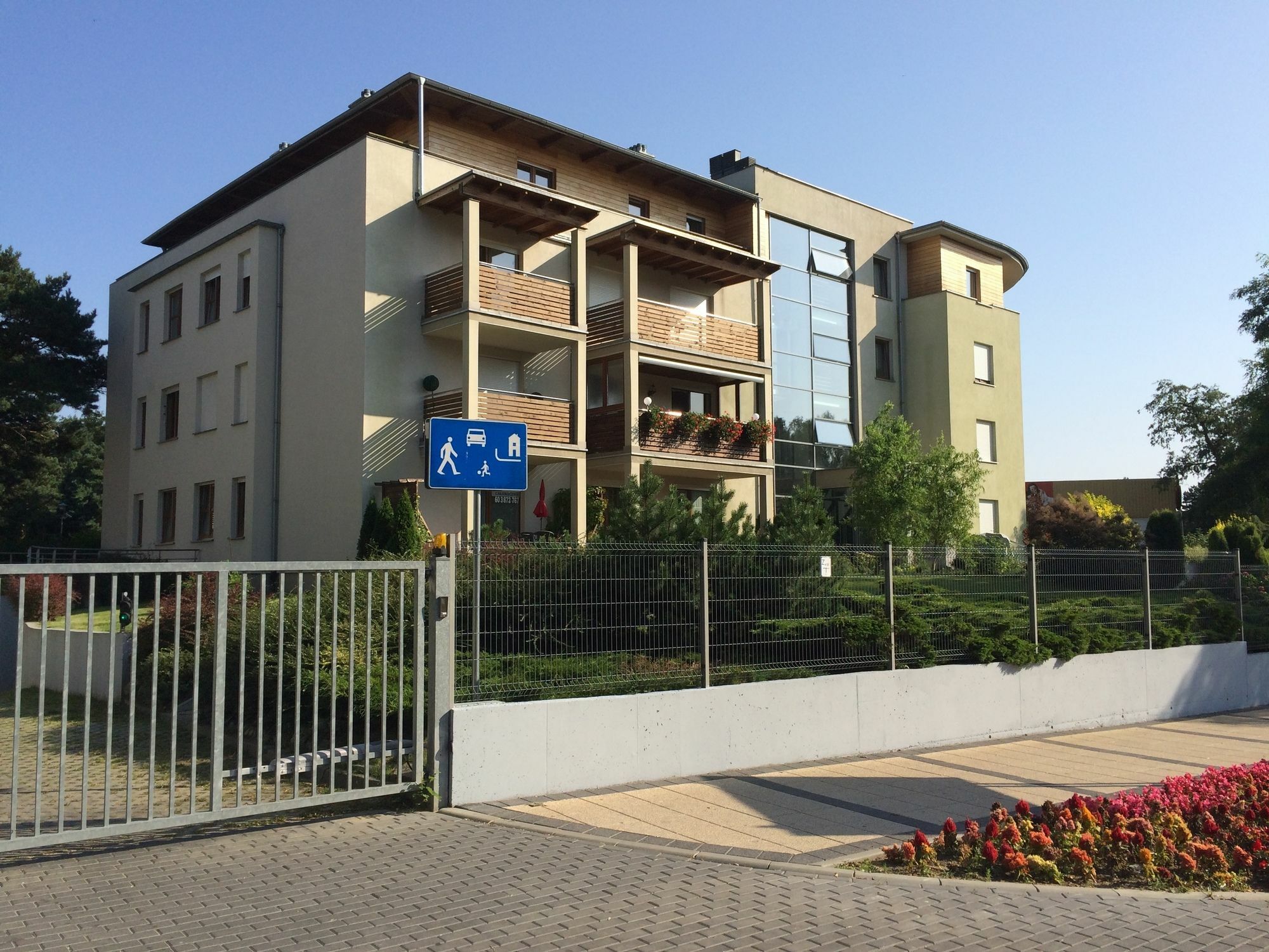 Apartament Pod Sosnami Устка Екстер'єр фото